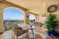 Wohnung 2 Schlafzimmer 140 m² Benahavis, Spanien