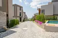 4 bedroom apartment 340 m² Buyukcekmece, Turkey