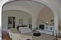 Villa 13 bedrooms 2 400 m² Pardossi, Italy