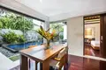 Villa 1 chambre 163 m² Kedonganan, Indonésie