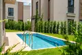4 bedroom apartment 340 m² Buyukcekmece, Turkey