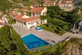 3-Schlafzimmer-Villa 164 m² Sveti Stefan, Montenegro