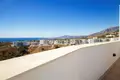 Mieszkanie 3 pokoi 143 m² Marbella, Hiszpania