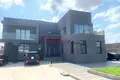 Дом 5 спален  Аккра, Гана