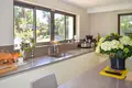 5 bedroom villa 380 m² in France, France