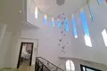 5-Schlafzimmer-Villa 810 m² lAlfas del Pi, Spanien