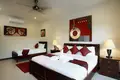 Villa de tres dormitorios 400 m² Rawai, Tailandia
