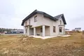 House 325 m² Papiarnianski sielski Saviet, Belarus