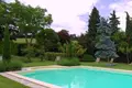 Edificio rentable 650 m² en Marsciano, Italia