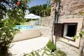 5 room house 330 m² Zrnovnica, Croatia