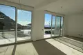2 bedroom penthouse 145 m² Budva, Montenegro
