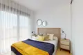 Mieszkanie 2 pokoi 131 m² Torrevieja, Hiszpania