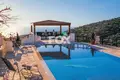 5 bedroom apartment 297 m² Tsada, Cyprus