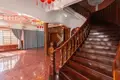Villa 10 rooms 729 m² in Sangkat Boeng Keng Kang Ti Muoy, Cambodia