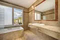 3 bedroom house 217 m² Dos Hermanas, Spain