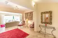 Villa de tres dormitorios 280 m² Francia, Francia