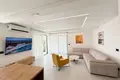 Коттедж Kuća 330 m² na Izdavanje – Centar, Tivat