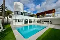 Дом 4 спальни 550 м² Benalmadena, Испания