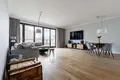 Apartamento 3 habitaciones 107 m² en Varsovia, Polonia
