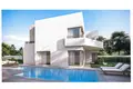 4-Schlafzimmer-Villa 295 m² lAlfas del Pi, Spanien