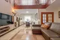 Haus 5 Schlafzimmer 340 m² Dos Hermanas, Spanien