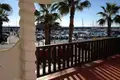 3 bedroom apartment 185 m² Dos Hermanas, Spain