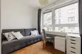 Mieszkanie 4 pokoi 73 m² Warszawa, Polska