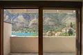 2 bedroom apartment 107 m² Dobrota, Montenegro