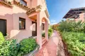 3 bedroom house 167 m² Dos Hermanas, Spain