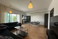 Mieszkanie 3 pokoi 93 m² Demos Agiou Athanasiou, Cypr