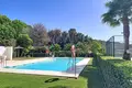 Mieszkanie 3 pokoi 170 m² Casares, Hiszpania