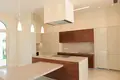 5 bedroom apartment 676 m² Larnaca, Cyprus
