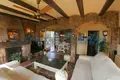 3-Schlafzimmer-Villa 2 188 m² Castell dAro, Spanien