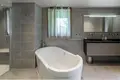 7 room apartment 228 m² in Saint Georges sur Allier, France
