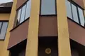 Dom 12 pokojów 1 000 m² Homel, Białoruś
