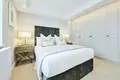 2 bedroom apartment 74 m² in London, United Kingdom