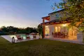 Villa de tres dormitorios 210 m² Grad Porec, Croacia