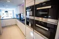 Дом 5 комнат  Finestrat, Испания