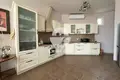 Haus 4 zimmer 663 m² Sweti Wlas, Bulgarien
