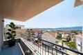 Mieszkanie 3 pokoi 77 m², Czarnogóra
