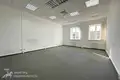 Oficina 4 habitaciones 132 m² en Minsk, Belarús