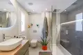 Mieszkanie 4 pokoi 180 m² Dos Hermanas, Hiszpania