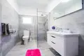 8 room house 396 m² Cara, Croatia