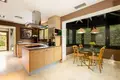 Haus 4 Schlafzimmer 761 m² Marbella, Spanien