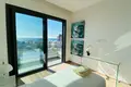 Mieszkanie 3 pokoi 190 m² Koinoteta Mouttagiakas, Cypr