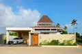 Wohnung 3 Schlafzimmer 215 m² Chalong, Thailand
