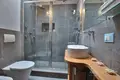 Haus 3 Schlafzimmer 210 m² Ossuccio, Italien