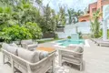 4 bedroom house 267 m² San Pedro Alcantara, Spain