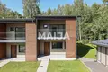 Mieszkanie 3 pokoi 90 m² Kirkkonummi, Finlandia