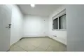 Office 1 room 88 m² in Tirana Municipality, Albania